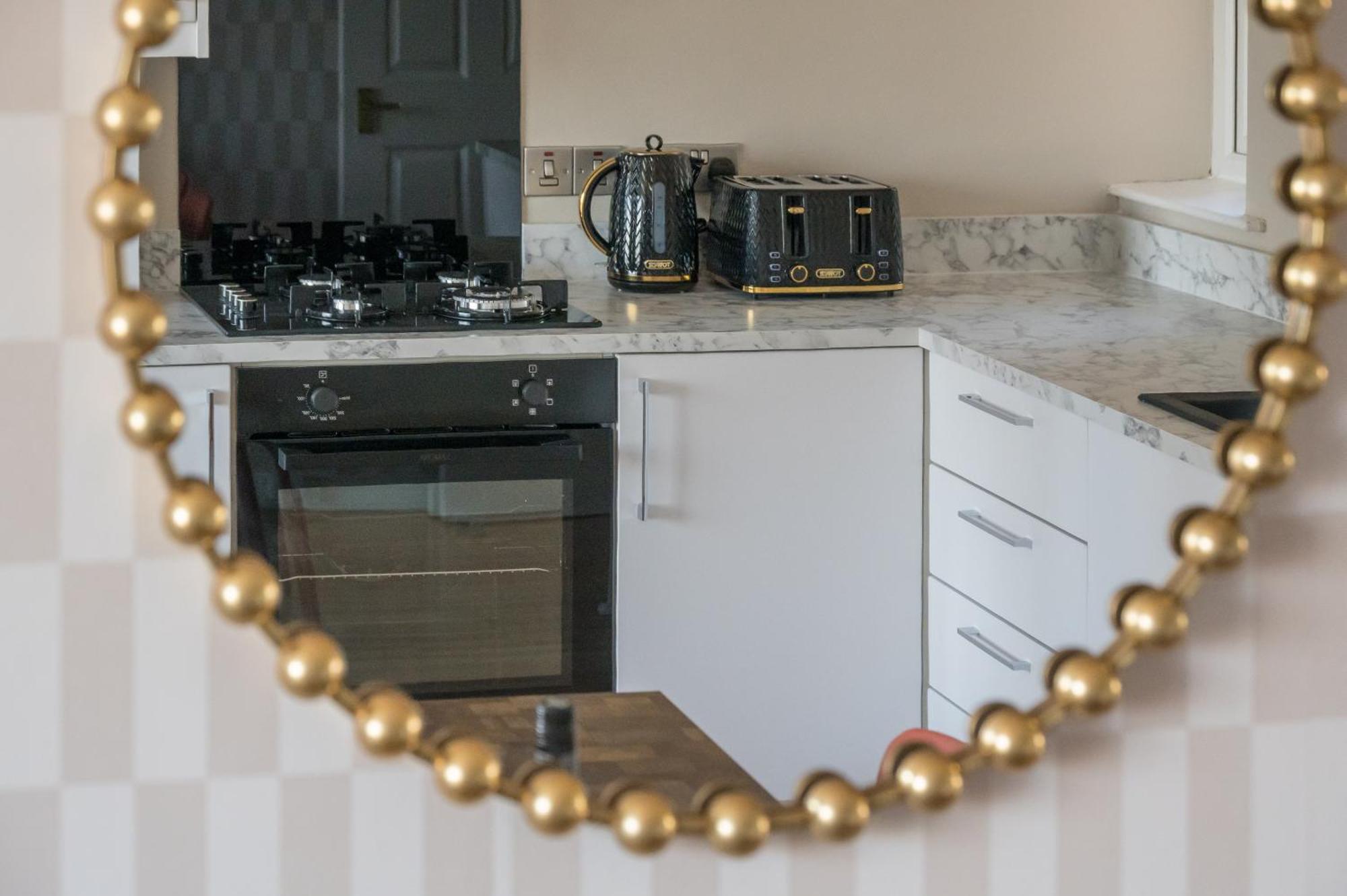 Queen's Hideaway Appartement *